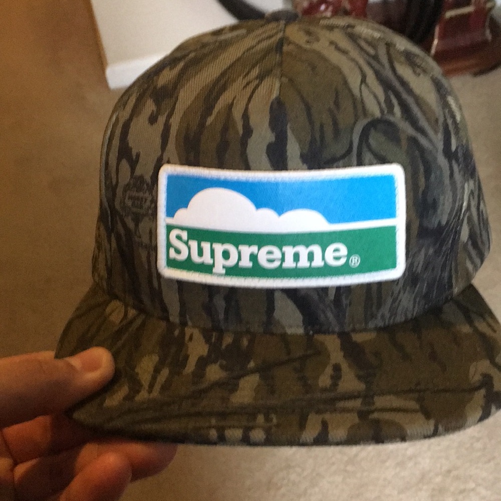 Supreme cap